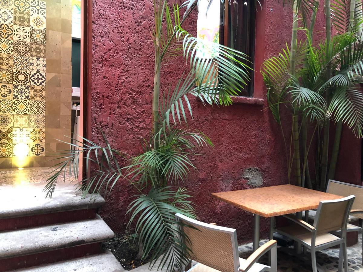 Casa Flores Hotel Kota Meksiko Bagian luar foto